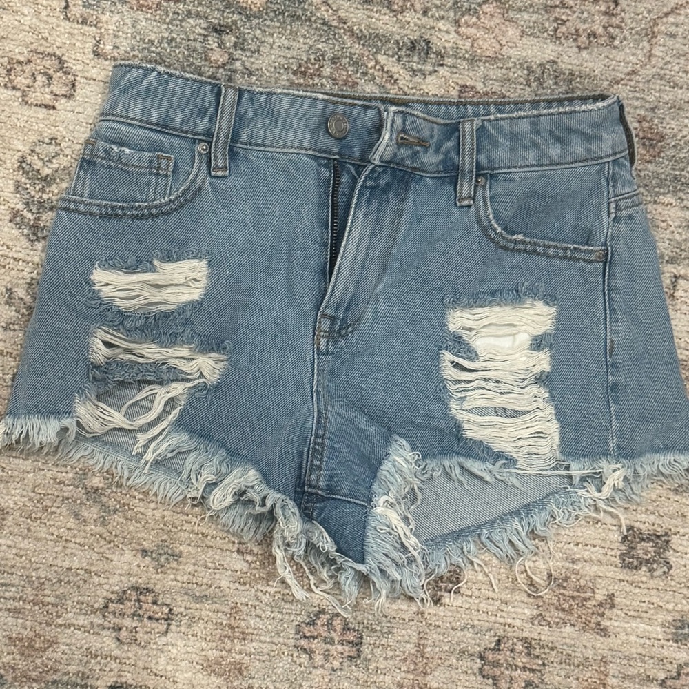 Pac Sun Sz 26 high rise festival Distressed light Denim Women Shorts